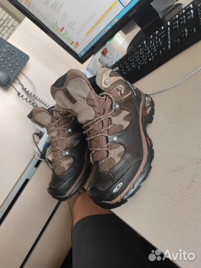 Треккинговые Французские ботинки Salomon на 38.5