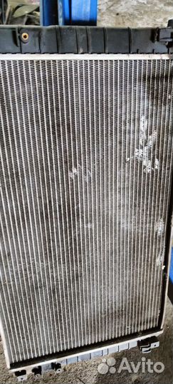 Радиатор охлаждения audi a8 d2 4.2