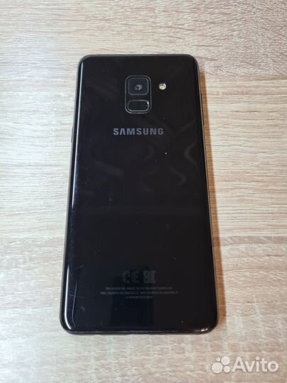 Samsung Galaxy A8 (2018), 4/32 ГБ