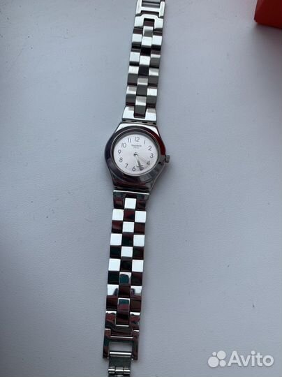Часы swatch