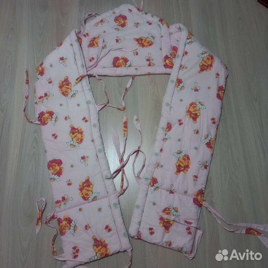 Бортики в кроватку