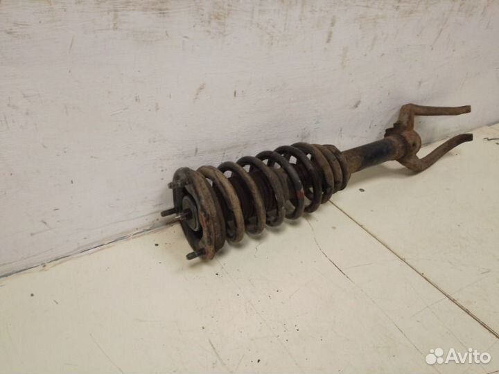 Амортизатор передний левый Hyundai Sonata EF 2.0