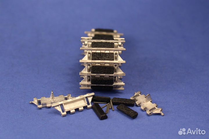 MTL-35080 1/35 Tracks for Chiftain old/destructed