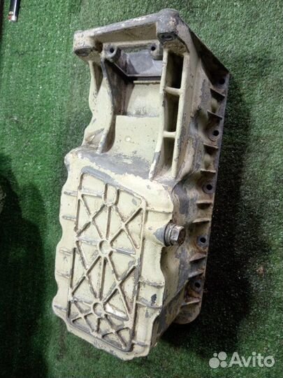 Поддон двигателя Ford Focus split port 2001