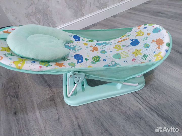 Шезлонг для купания