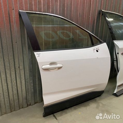 Дверь передняя правая Toyota RAV-4 XA50