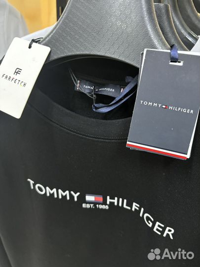 Tommy свитшот