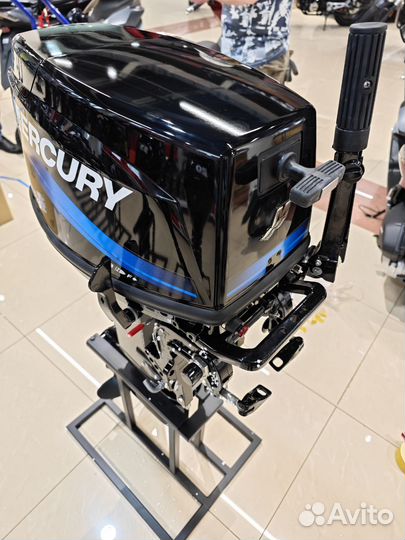 Подвесной лодочный мотор Mercury 25 MH