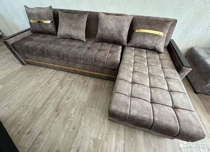Угловой диван раскладной в наличии не б/у
