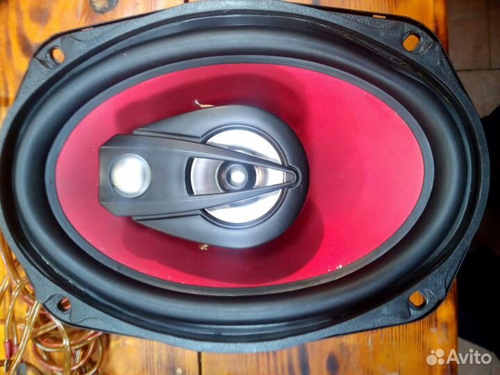 Динамики автомобильные 3 в 1.Пара левый-правый