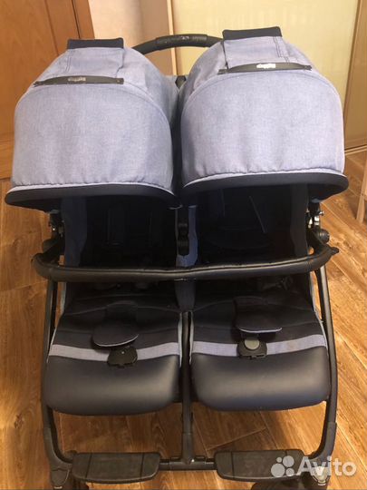 Продается коляска для двойни/погодок