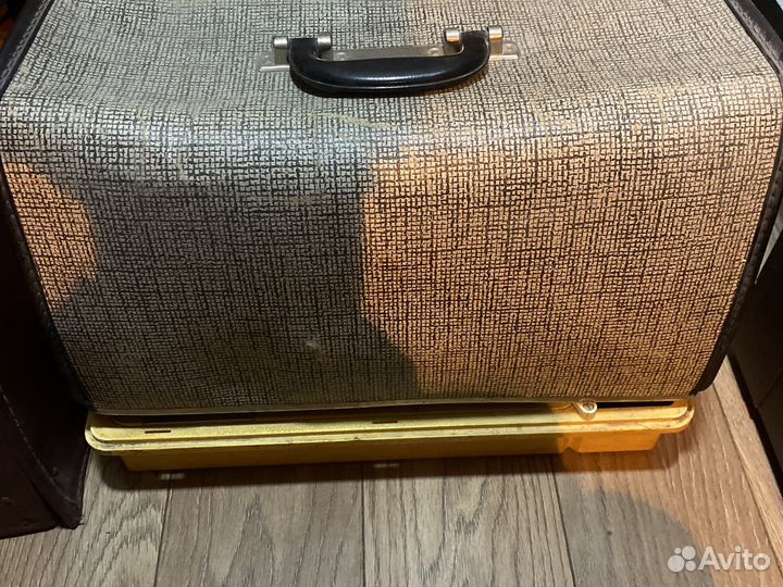 Швейная машинка бу veritas