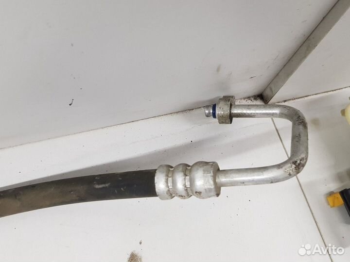 Трубка кондиционера (Kia Quoris)