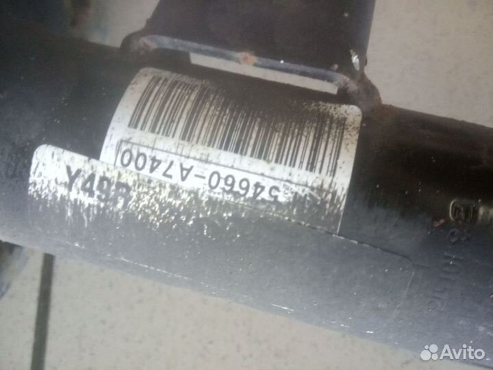 Амортизатор передний правый Kia Cerato 3 Церато 3