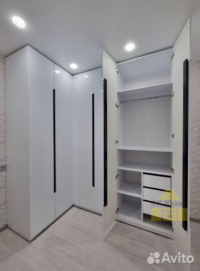 Встраиваемый шкаф