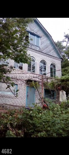 Дом 100,6 м² на участке 6 сот.