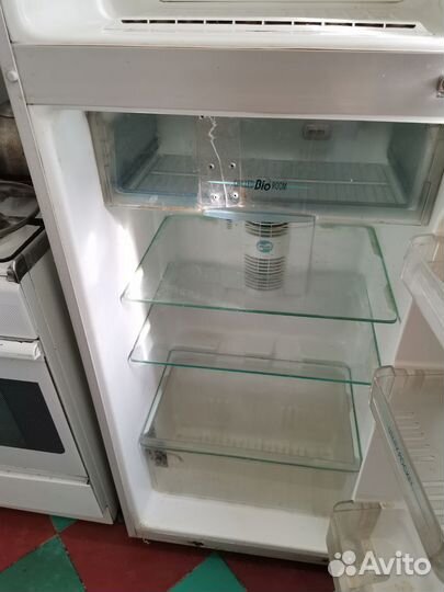 Холодильник 