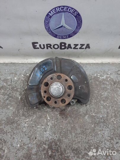 Правый поворотный кулак Mercedes W212