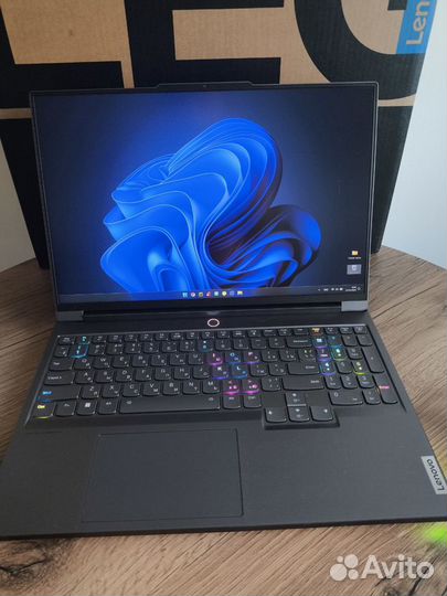 Игровой ноутбук Lenovo legion 7 16arha7