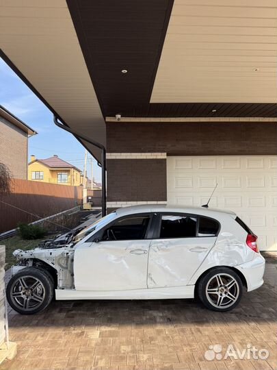 BMW 1 серия 2.0 AT, 2010, битый, 176 000 км