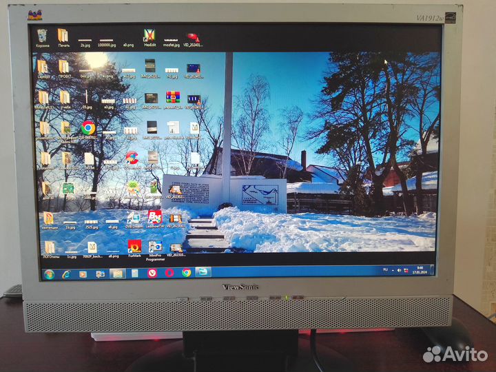 Монитор 19