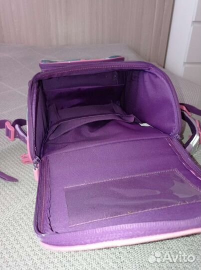 Школьный рюкзак, ранец