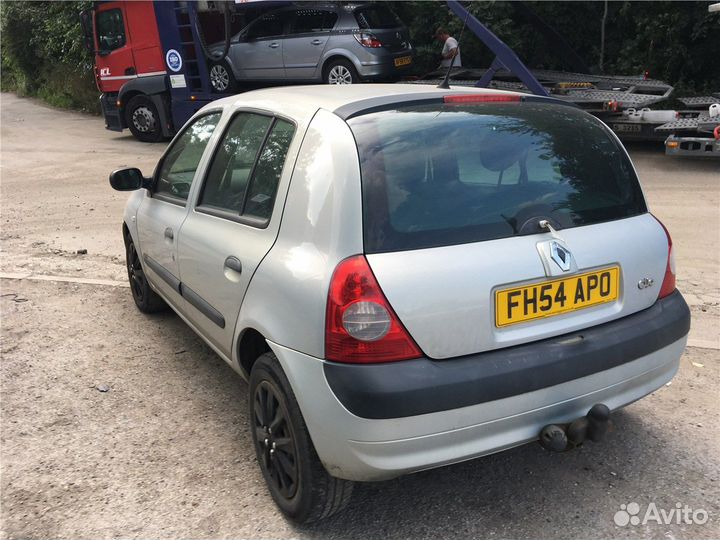 Разбор на запчасти Renault Clio