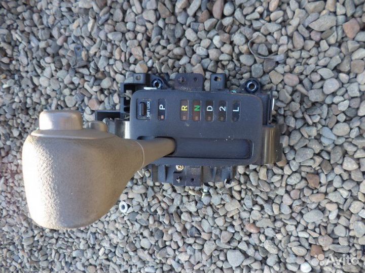 Селектор АКПП Toyota Corolla NZE124 1NZ-FE 2004/1