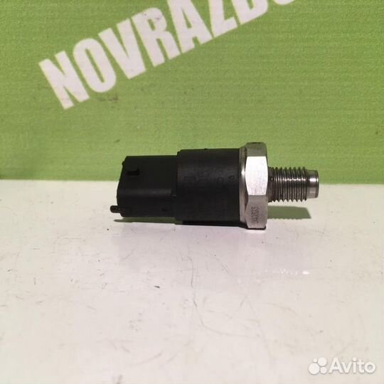 Датчик давления топлива Хендай Сантафэ