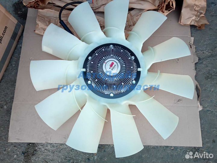 Вискомуфта с крыльчаткой 813 мм для автомобилей Ск