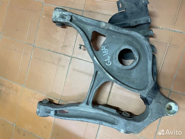 Рычаг задний нижний левый GL X164 2006-2012