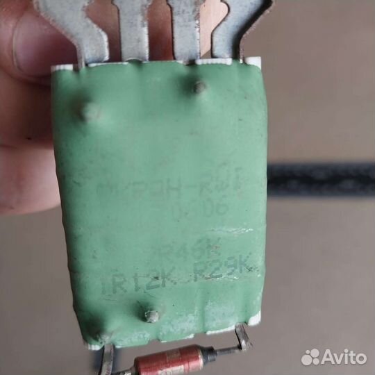 Резистор отопителя Ford Focus 2