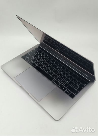 Apple MacBook Pro 13 2018 i5/256GB