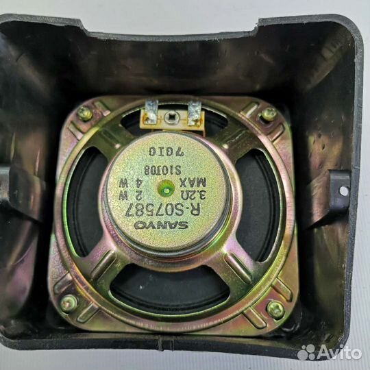 Автомобильные стереодинамики Sanyo, в коробке