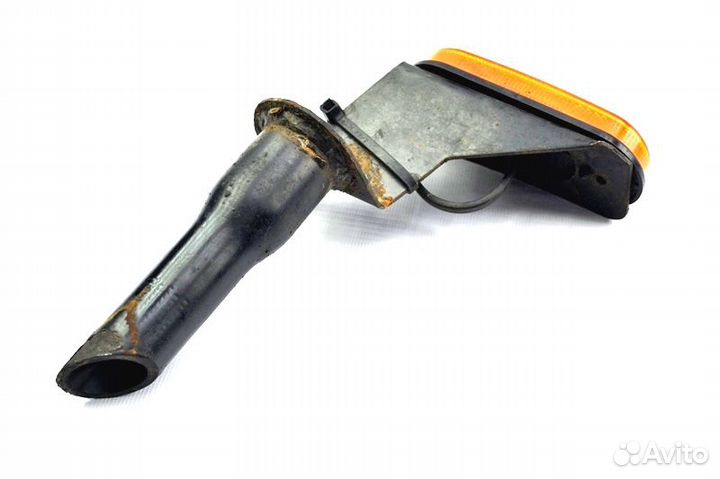 Кронштейн габаритного фонаря, правая сторона renau