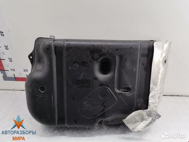 Насос топливный Toyota Prius 2 2006 7702047040