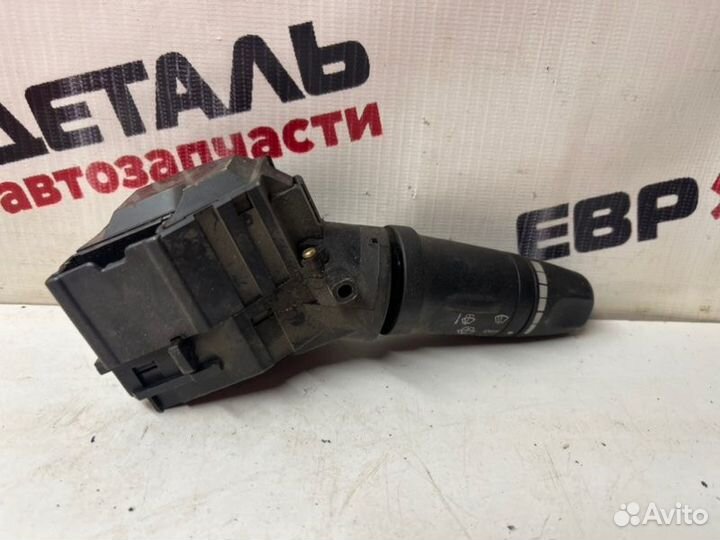 Подрулевой переключатель дворников Nissan Primera