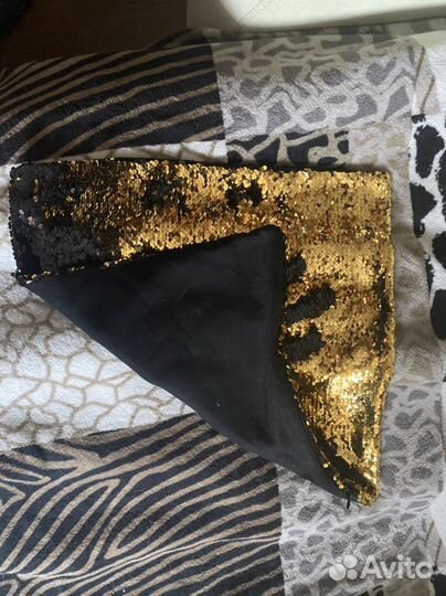 Наволочка с пайетками
