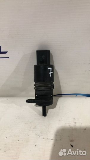 Моторчик омывателя volkswagen polo 1.6 aкпп