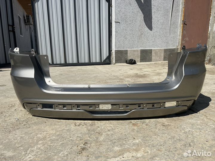 Задний бампер