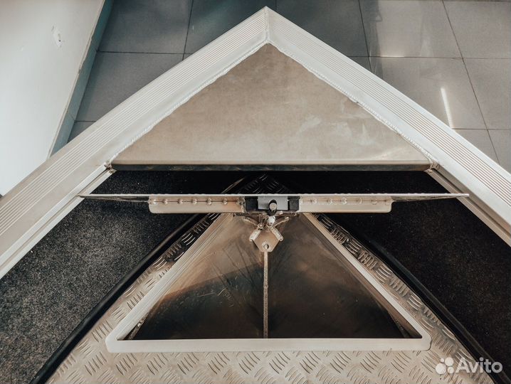 Алюминиевый рыболовный катер Realcraft 470