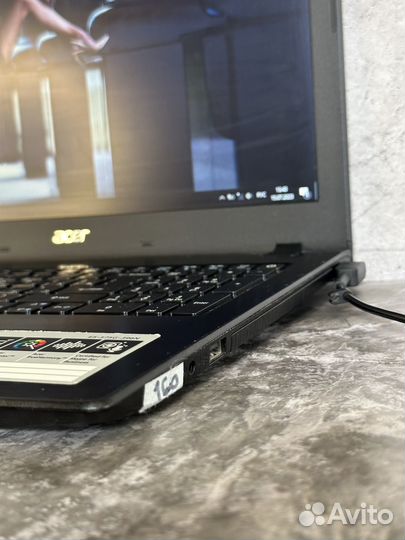 Acer i3-6100U, Nvidia 940MX, 15‘6