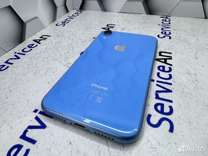 iPhone Xr, 64 ГБ