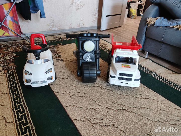 Детская машинка каталка бу