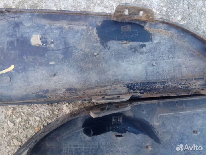 Решётка бампера Опель Астра Н