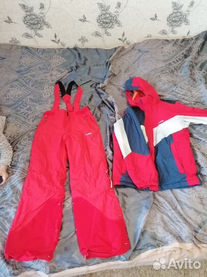 Горнолыжный костюм, размер 146