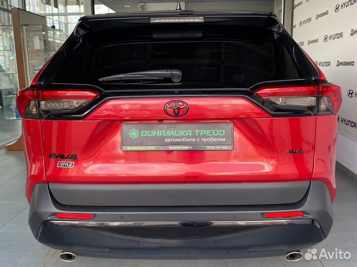 Toyota RAV4, 2021