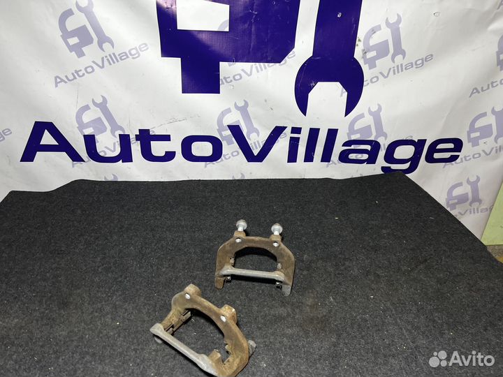 Направляющая тормозных колодок BMW X3 F25 X4 F26