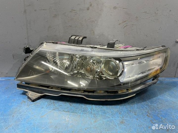 Фара ксенон левая Honda Accord 7 CL Рест