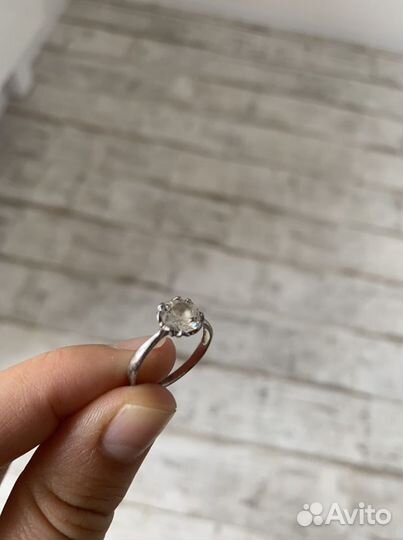 Серебряное кольцо